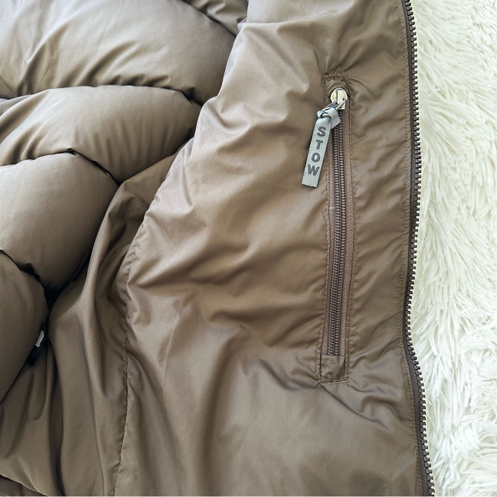 The North Face 700 Women's Brown Puffer Vest Size: Medium - Picture 7 of 11